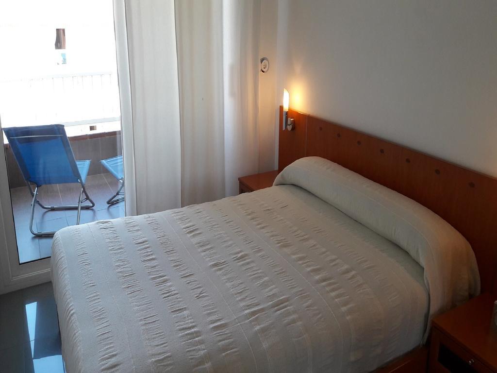 Apartamento Sol- Fanals Apartment Lloret de Mar Luaran gambar